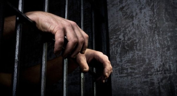 Dënohet me tre vjet burgim për vjedhje një burrë në Prizren