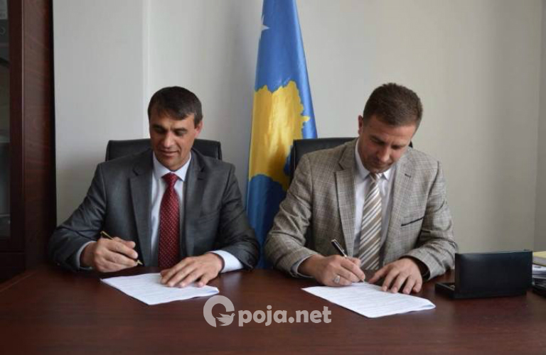 Ministria e Zhvillimit Rajonal nënshkruan Marrëveshjet e Mirëkuptimit me komunën përfituese të Dragashit
