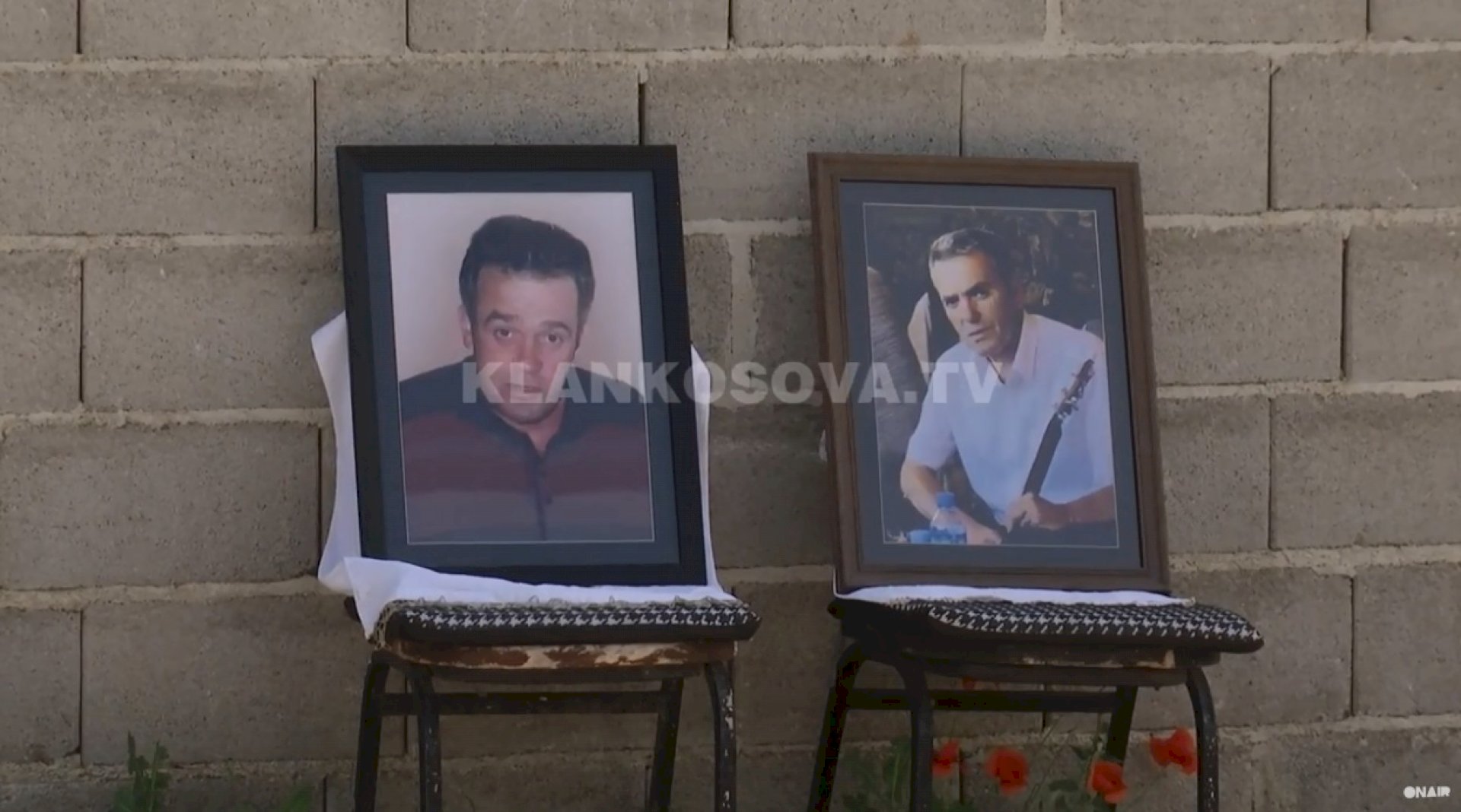 dy-vellezer-vdesin-natyrshem-brenda-20-oreve-(video)