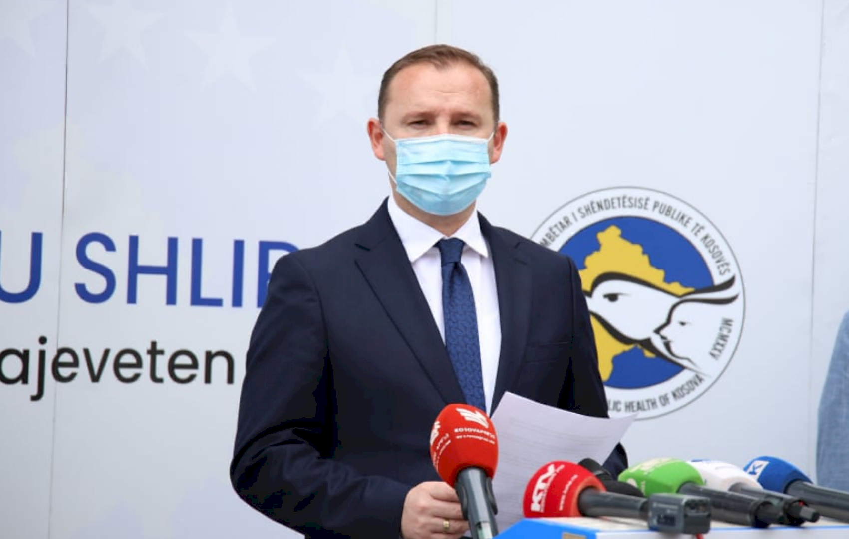 zemaj-kunder-lejimit-te-dasmave,-thote-se-mund-te-behen-burime-te-infeksioneve