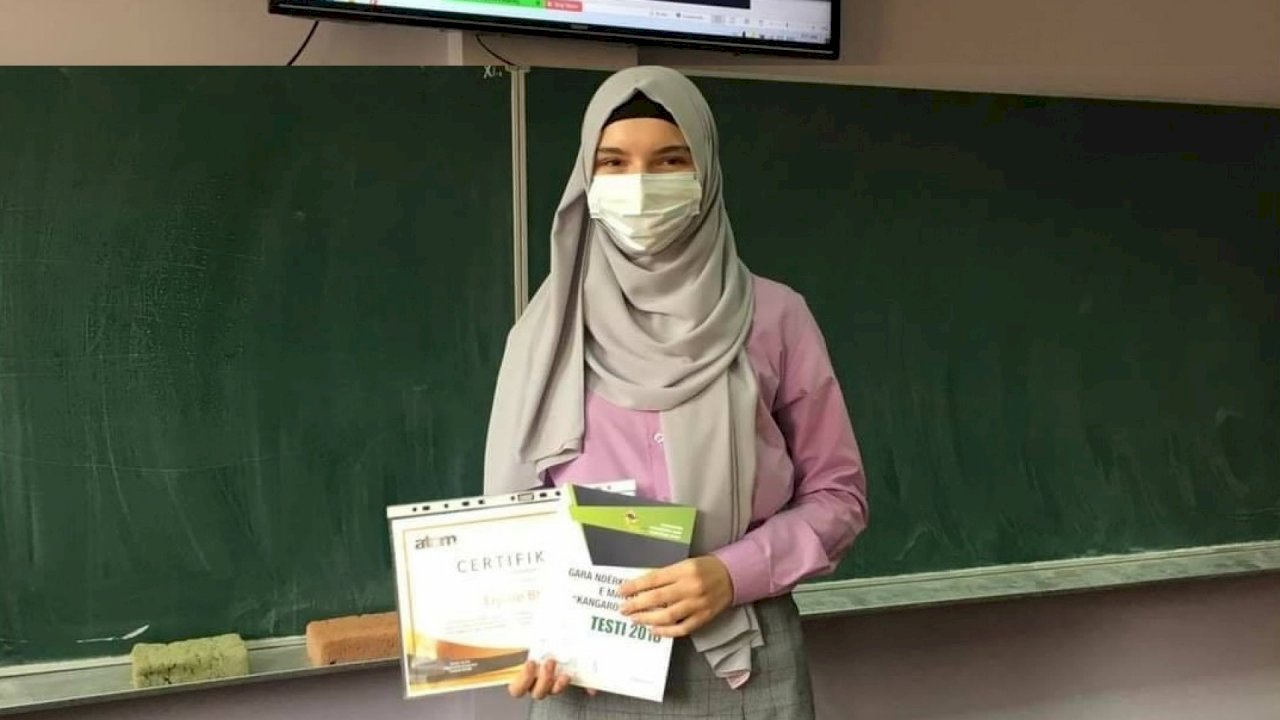 medresistja-erjone-bresa-fituese-e-gares-nderkombetare-te-matematikes-“math-kangaroo-kosovo”