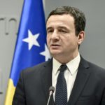 albin-​kurti-i-ben-thirrje-evropes-qe-ta-denoje-serbine-per-gjenocidin-e-kryer-ne-kosove