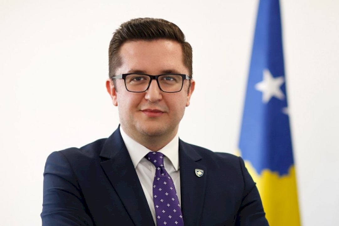 mustafa-zotohet-se-do-t’u-dale-ne-ndihme-fermereve-te-prekur-nga-vershimet