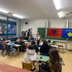 ora-e-pare-mesimore-ne-krejt-shkollat-e-kosoves-i-kushtohet-epopese-se-uck-se