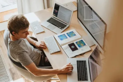 gjenerata-z-ka-zbuluar-truket-per-t’u-dukur-gjithmone-te-zene-ne-zyre