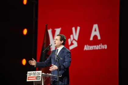 ndryshim-ne-harten-zgjedhore-–-kurti-njofton-se-vv-kryeson-edhe-ne-kline