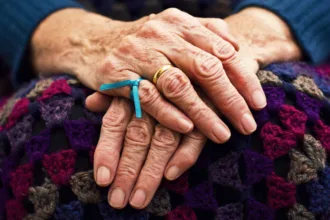 be-miraton-per-here-te-pare-ilacin-per-alzheimer