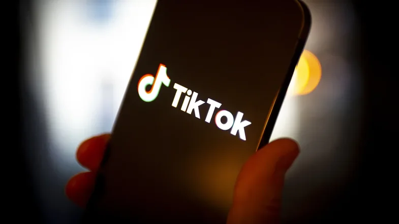 tiktok-gjobitet-me-530-milione-euro-per-transferimin-e-te-dhenave-te-perdoruesve-ne-kine