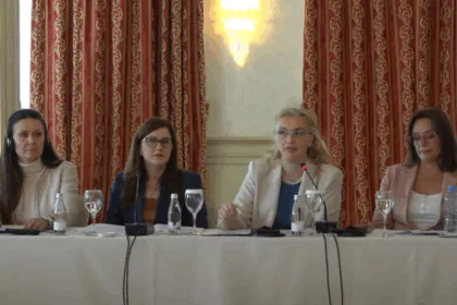 shtim-i-vaksinimit,-efektiv-per-parandalimin-e-semundjeve-ngjitese